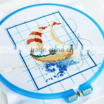 Cross Stitch Hoops WITH SCREW CLOSURE