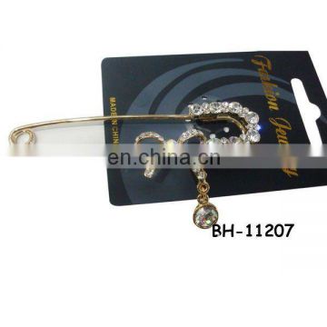 fashion rhinestone crystal brooch with zinc alloy