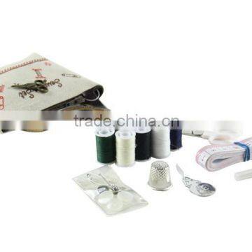 convenient sewing kit with exquisite portable package