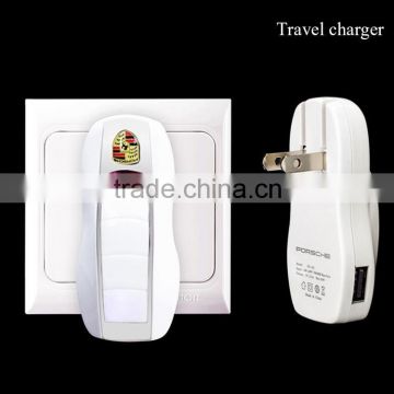 Wholesale travel charger with fashion design printing