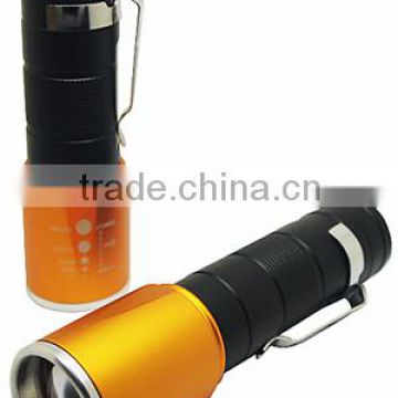 2015 Promotion Aluminum zoom in and out 1W Flashlight