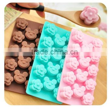Cheap silicone rubber ice mould tray with plum blossom bear