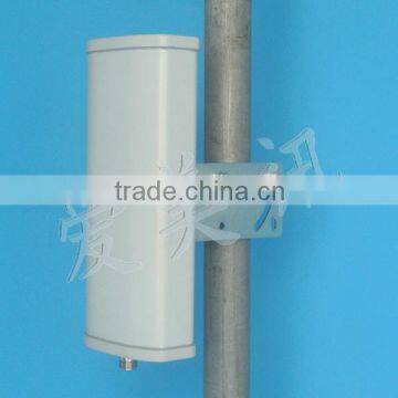 Antenna Manufacturer 806-960MHz 15dBi 65 Degree Vertical Polarized Base Station Sector Panel CDMA GSM Outdoor Antenna