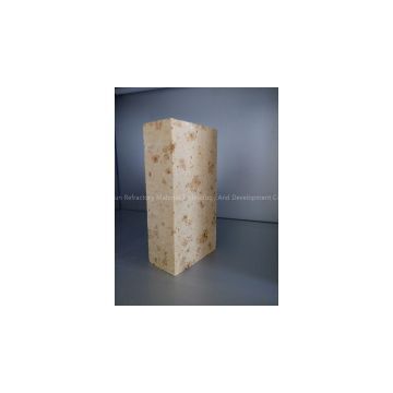 Low density silica refractory brick