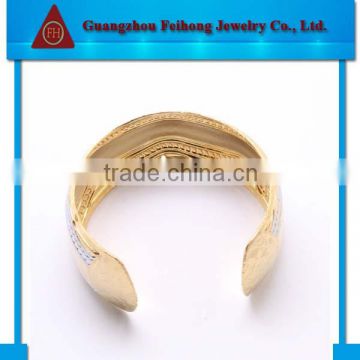 Wholesale new fashion and low price string bracelet