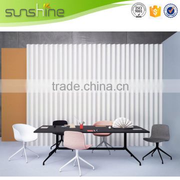 Beautiful Best-Selling conference table with six feet
