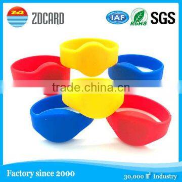 Cheap Popular Silicon RFID Wristband, Colorful Waterproof Silicone RFID Bracelets