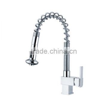 Brass single handle pull out kitchen mixer with good price