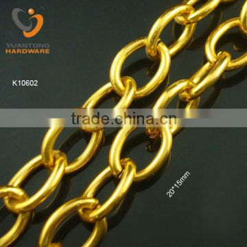 gold color aluminum chain