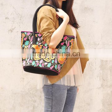 China ethnic style canvas shoulder bag hand bag Embroidery Tote Bags