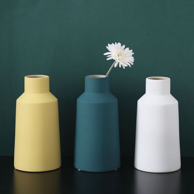 Morandi Color Table Decoration Small White Ceramic Vase, Creative Design