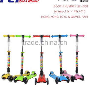 Colorful plastic lip attached new style maxi kick scooter with LED wheel for wholesale