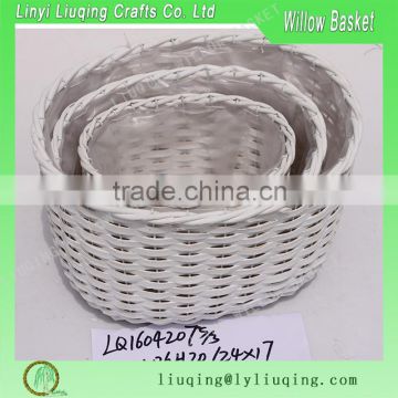 Decorative wicker storage basket with lining