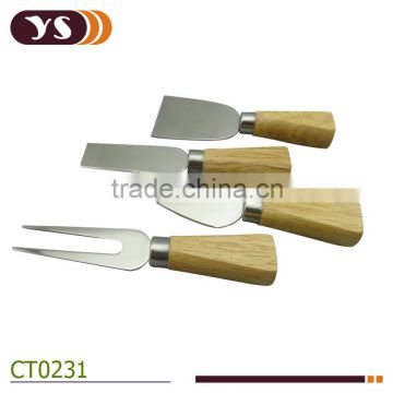 Good sales 4pcs cheese knife set in rubber wood