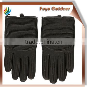 leather gloves in Gujranwala with polyester lining