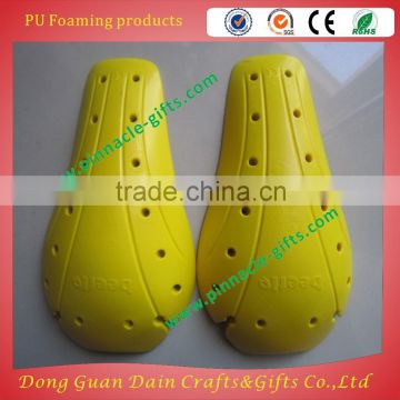 PU foaming knee pads with bicycle riders