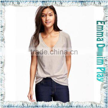 Latest Style Customized Made Sketch Leisure Ladies Grey Organic Cotton Deep V Neck T Shirts