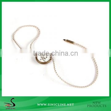 Sinicline Aluminum Seal Tag on Hang Tag for Garment