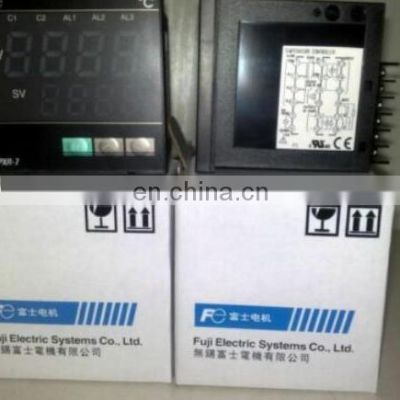 Fuji Temperature controller PXR4TAY1-5V000 PXR4TAY1-5W000-C