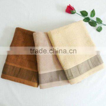 cotton assorted border towel