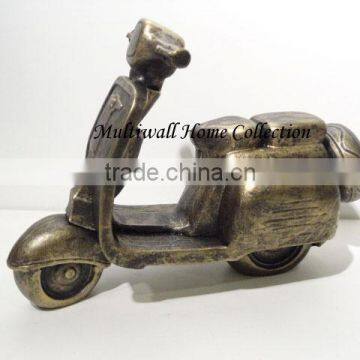 Cast Aluminum Decorative Vintage Car / Table top/ Desktop for Home & Office Decoration