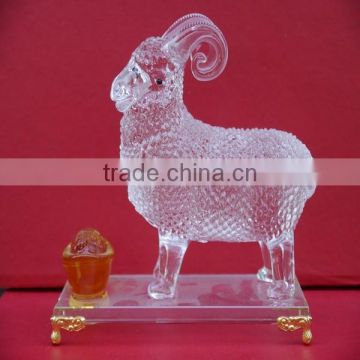 Personalized Etched Crystal Zodiac Sheep for New Year Decoration