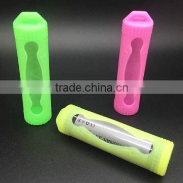 Colorful silicone 18650 battery case 18650 rubber battery holder