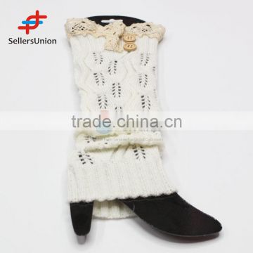 2017 No.1 Yiwu export commission agent Promotional White Winter Knitted Ruffles Lace Leg Warmers with Buttons