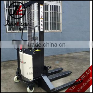 1-2 ton straddle semi electric stacker forklift