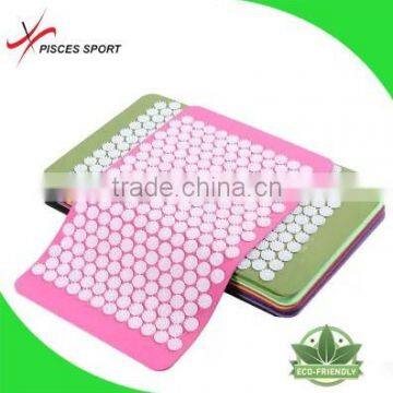 folding rectangle spike foot mat sets