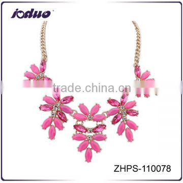2016 yiwu factory directly wholesale fashion style necklace
