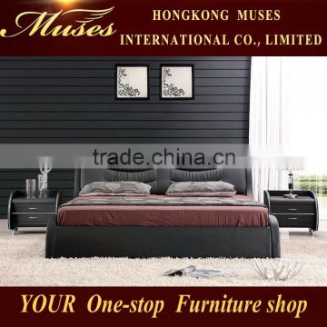 2015Modern fashion boutique leather bed SY10036