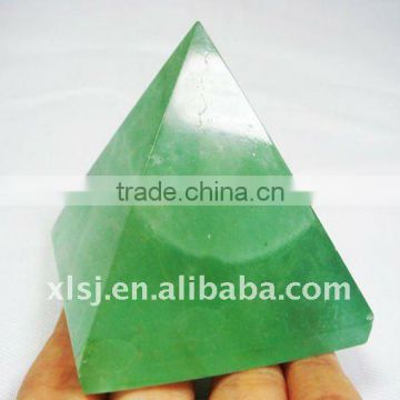 Natural Fluorite Pyramid for Decoration