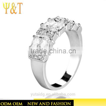 Jingli Jewelry Delicate Silver Engagement Ring (YJ-400)