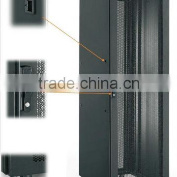 FY-SEH server rack with high density perforated flat front & rear door