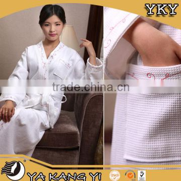 Factory Direct Sale High Quality White Waffle Cotton Bathrobe For Home /Hotel YKY 024