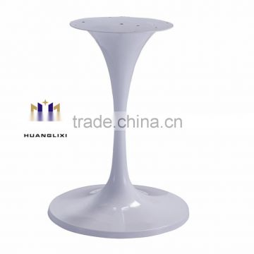 White Round table, tulip table base, unique table base