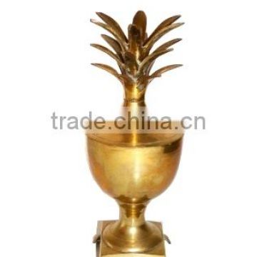 Brass Pineapple Lamp to Decor Your Home