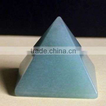 Gemstone dye blue jade pyramid jewelery beads