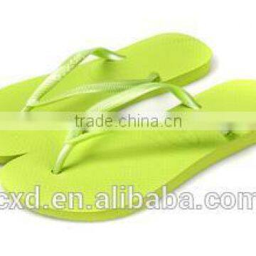 professional supplyer slippers soft flip flop strap use in swimming pool