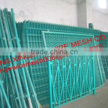 pvc coated garden welded iron wire mesh fence