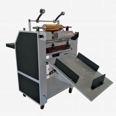 Semi automatic 5202 oil heating anti curl belt laminating machine