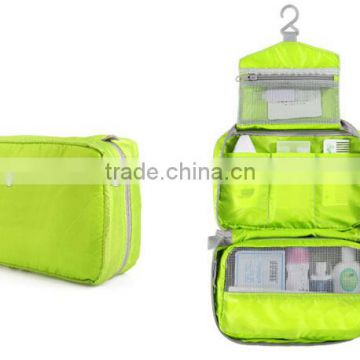 2015 fashion multi compartment colorful cosmetic bag
