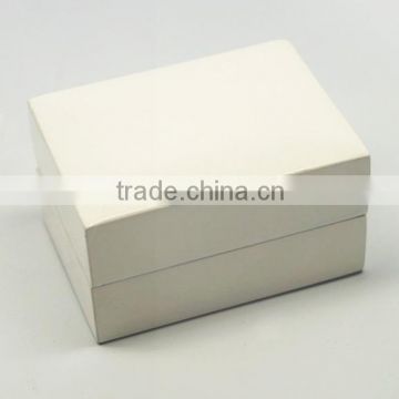 Luxury glossy finish wooden jewelry boxes jewelry gift boxes for jewelry packaging