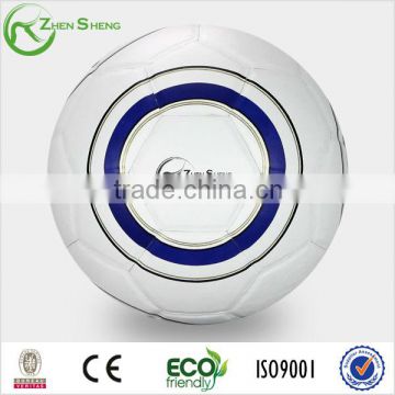 Non stitched soccer ball