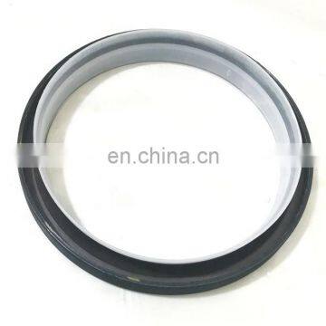 Hot Sale DCEC Diesel Engine Parts 3973745 Oil seal