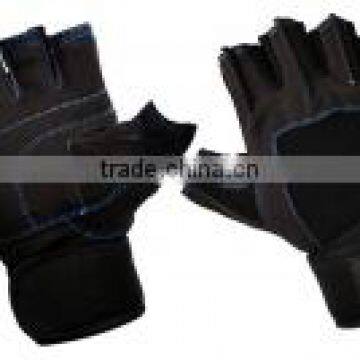 WEIGHT LIFTING GLOVES good design efficent