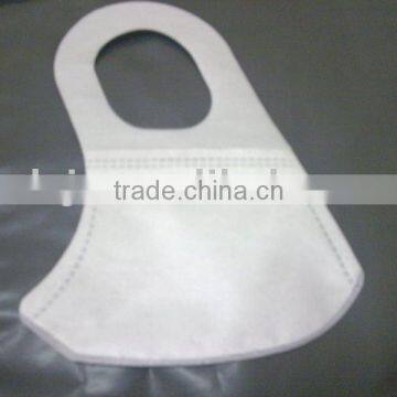 Disposable non woven face mask