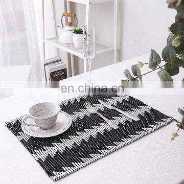 Amazon hot selling cotton woven christmas table decoration placemats black and white fabric coffee table placemat