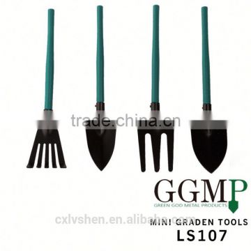 China factory different type of boy sand tool kit